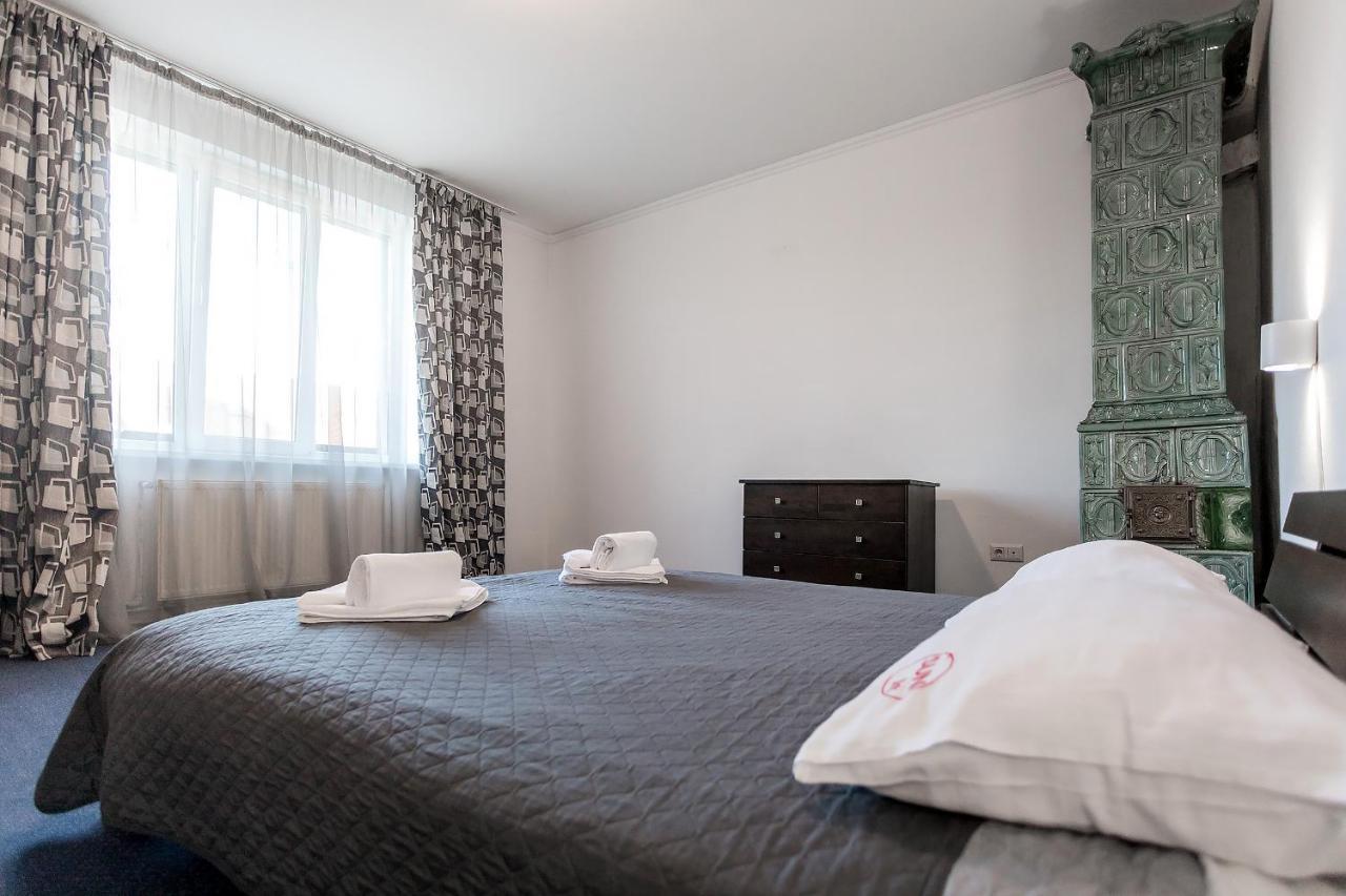 Sunlit Hotell Ivano-Frankivsk Eksteriør bilde