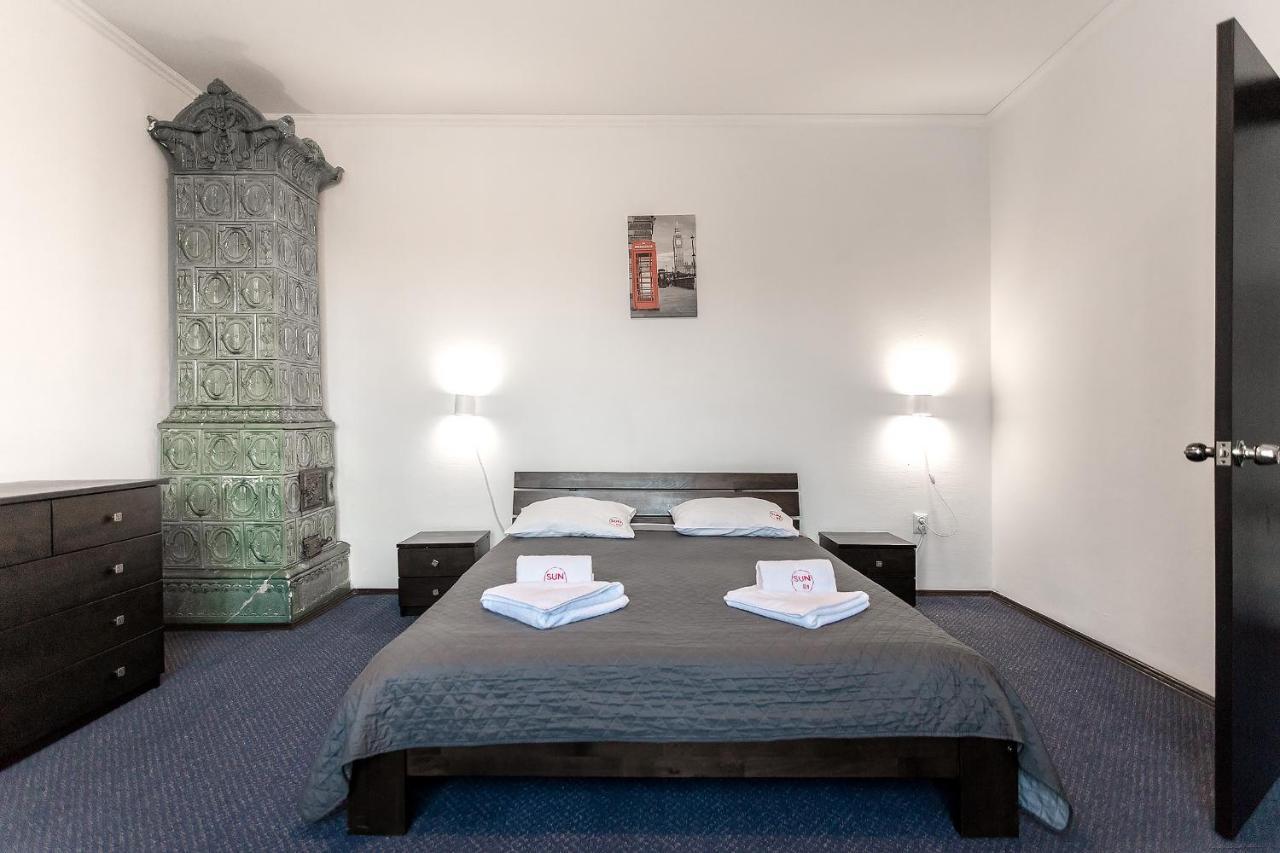 Sunlit Hotell Ivano-Frankivsk Eksteriør bilde